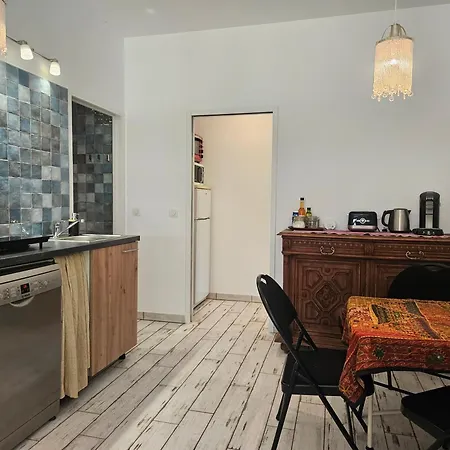 Au Calme En Pleine Nature, A 5 Min De Pau 公寓 Buros